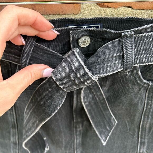 Abercrombie & Fitch Natural Waist Black Jean Belted Mini Skirt - Picture 3 of 8